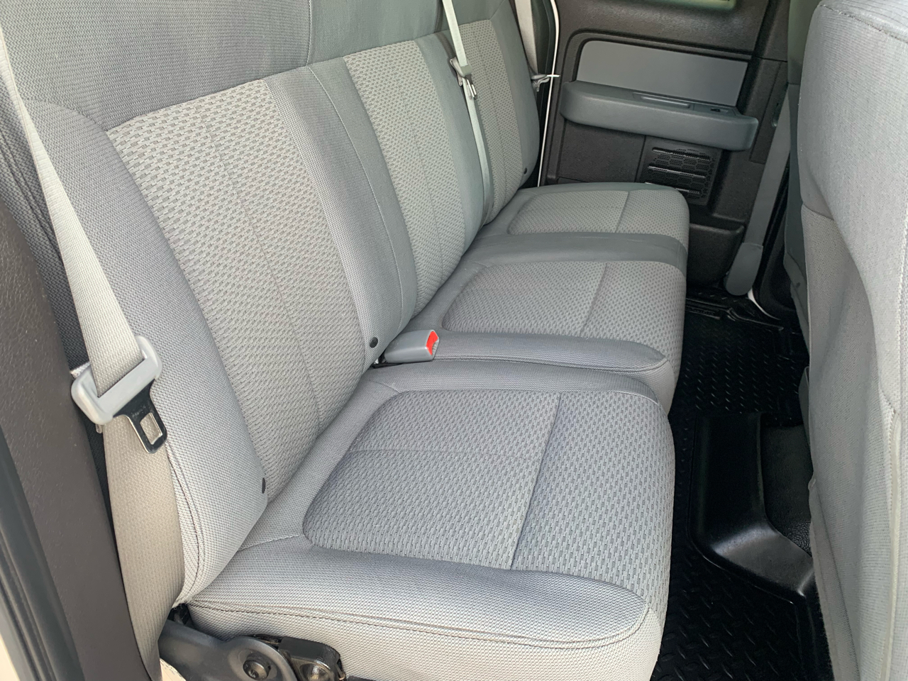 Ford F-150 4WD SuperCab 163" XL 2014