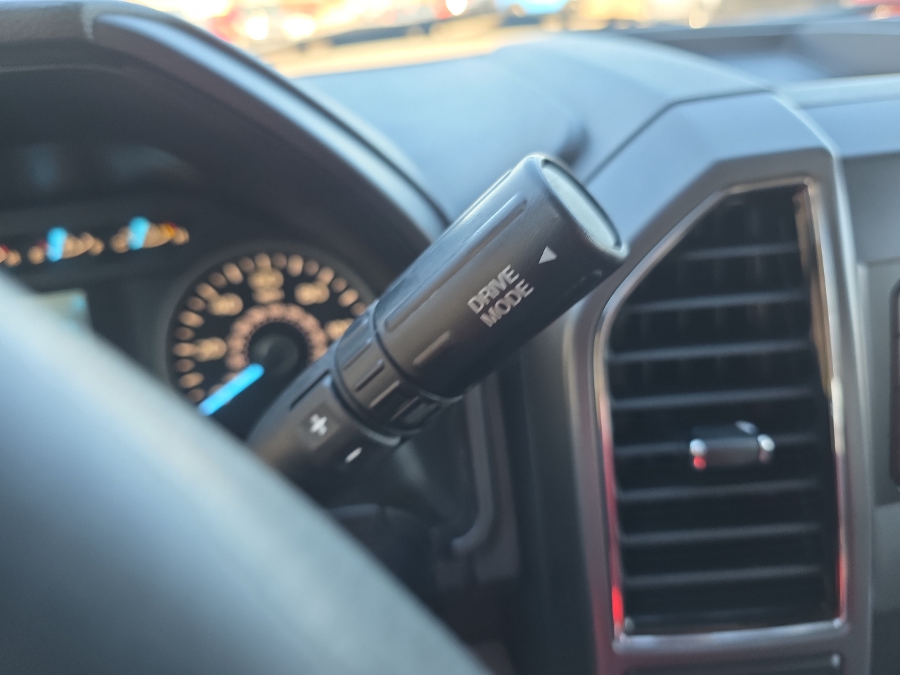 Ford F-150 XLT 4WD SuperCrew 5.5' Box 2018