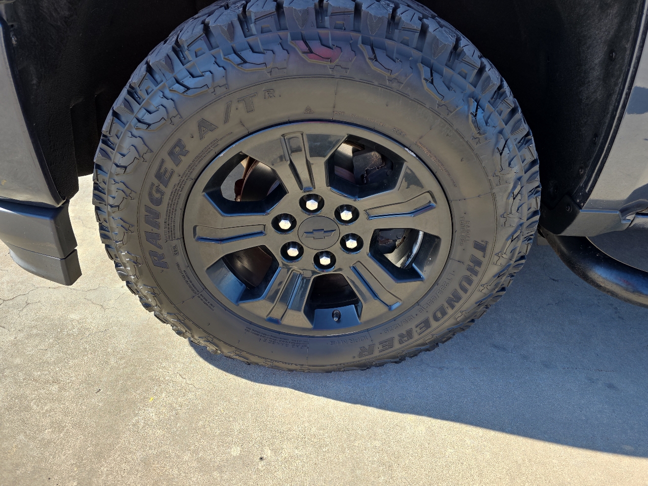 Chevrolet Silverado 1500 4WD Crew Cab 143.5" LTZ w/2LZ 2018