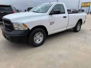 RAM 1500 Classic Tradesman 4x4 Reg Cab 8' Box 2019