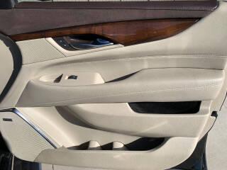 Cadillac Escalade 4WD 4dr Premium Luxury 2017