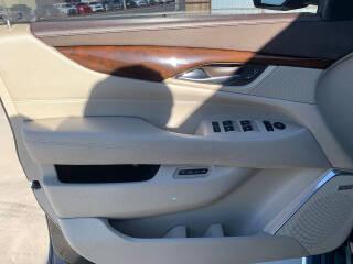 Cadillac Escalade 4WD 4dr Premium Luxury 2017