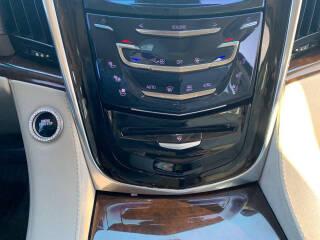 Cadillac Escalade 4WD 4dr Premium Luxury 2017