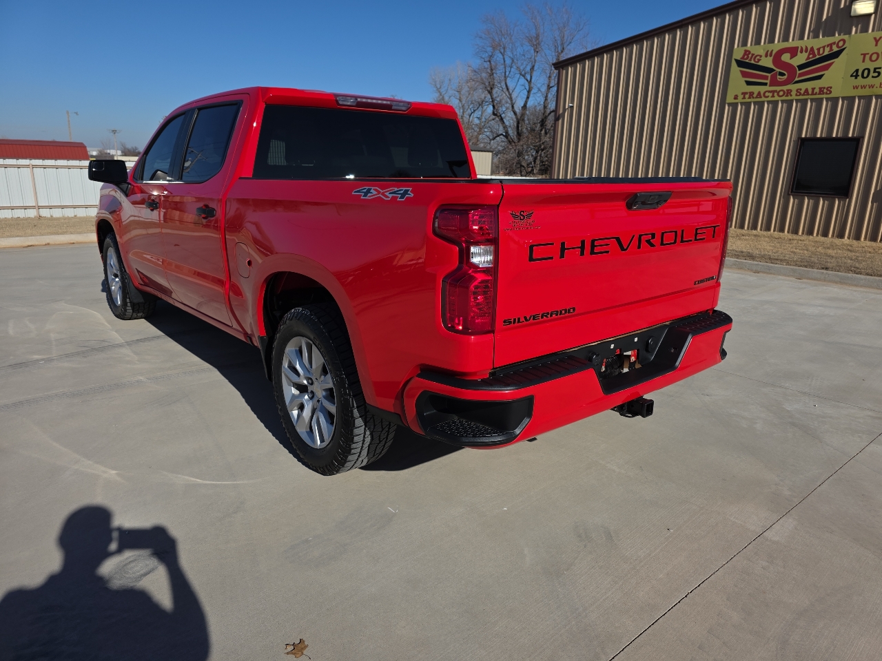 Chevrolet Silverado 1500 4WD Crew Cab 147" Custom 2022
