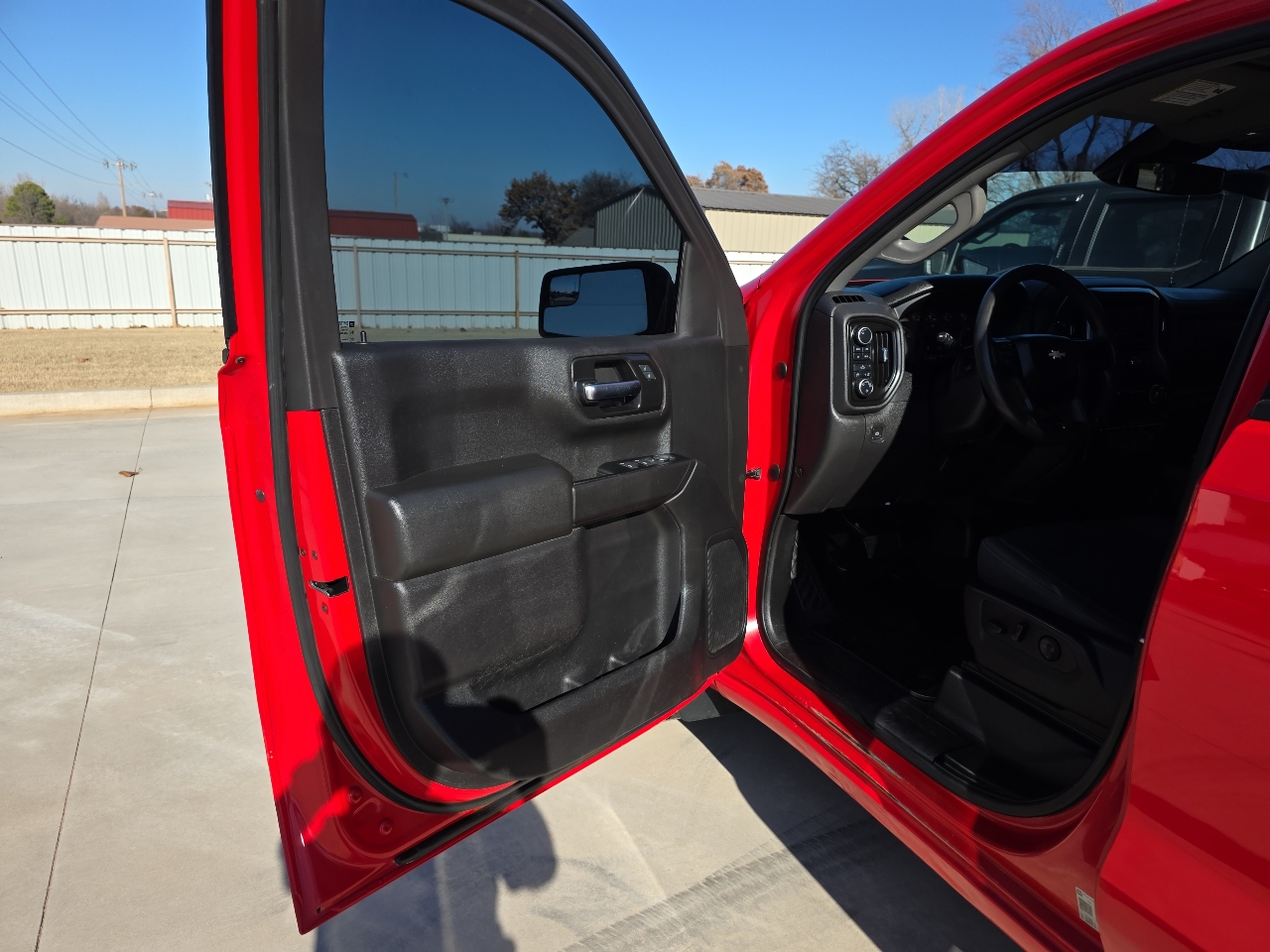 Chevrolet Silverado 1500 4WD Crew Cab 147" Custom 2022