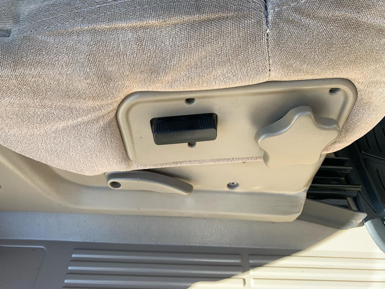 Chevrolet Silverado 2500HD Crew Cab 153" WB LS 2002