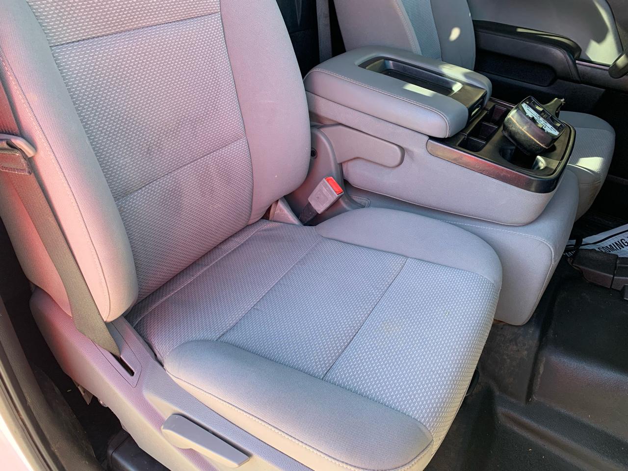 Chevrolet Silverado 3500HD 4WD Reg Cab 137.5" WB, 59.06" CA WT 2018