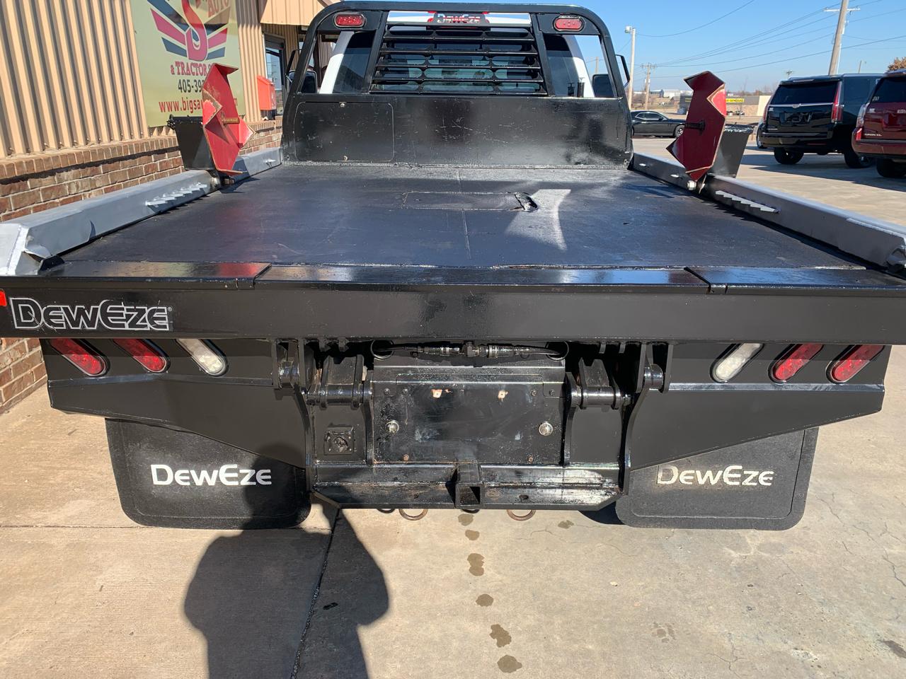 Chevrolet Silverado 3500HD 4WD Reg Cab 137.5" WB, 59.06" CA WT 2018