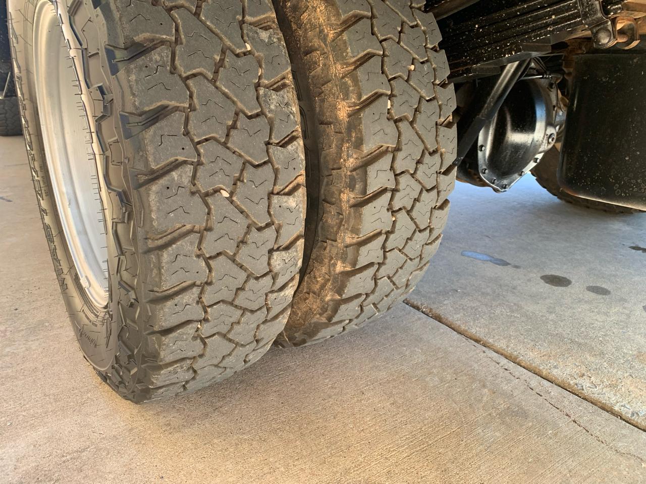 Chevrolet Silverado 3500HD 4WD Reg Cab 137.5" WB, 59.06" CA WT 2018