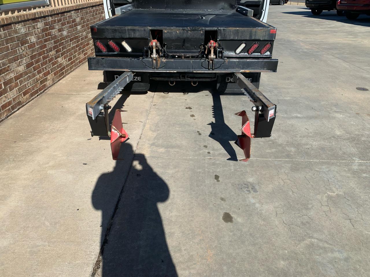 Chevrolet Silverado 3500HD 4WD Reg Cab 137.5" WB, 59.06" CA WT 2018