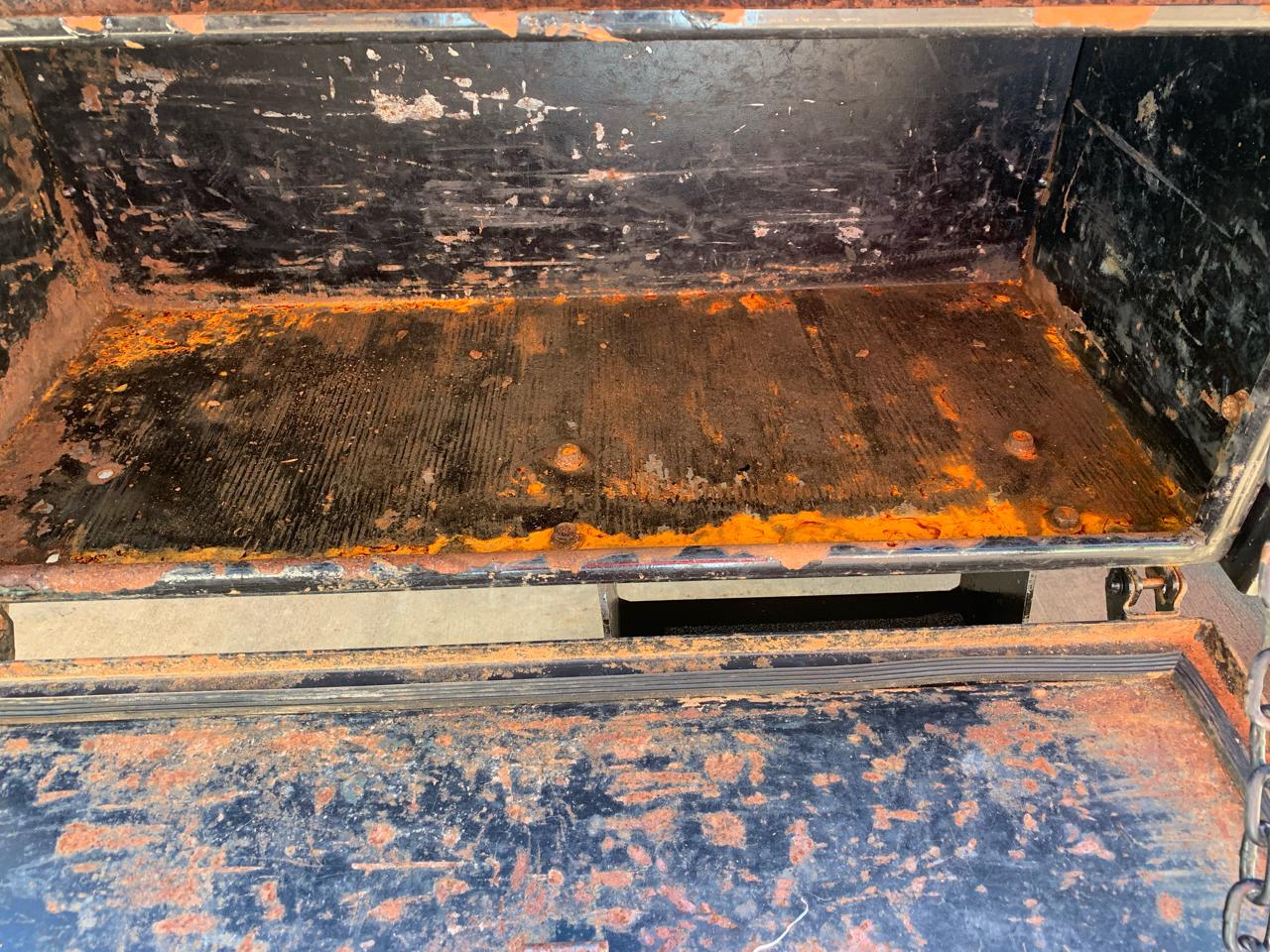 Chevrolet Silverado 3500HD 4WD Reg Cab 137.5" WB, 59.06" CA WT 2018