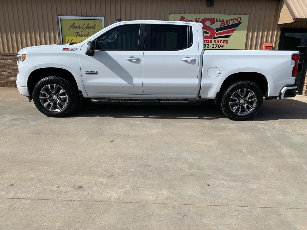 Chevrolet Silverado 1500 4WD Crew Cab 147" RST 2022