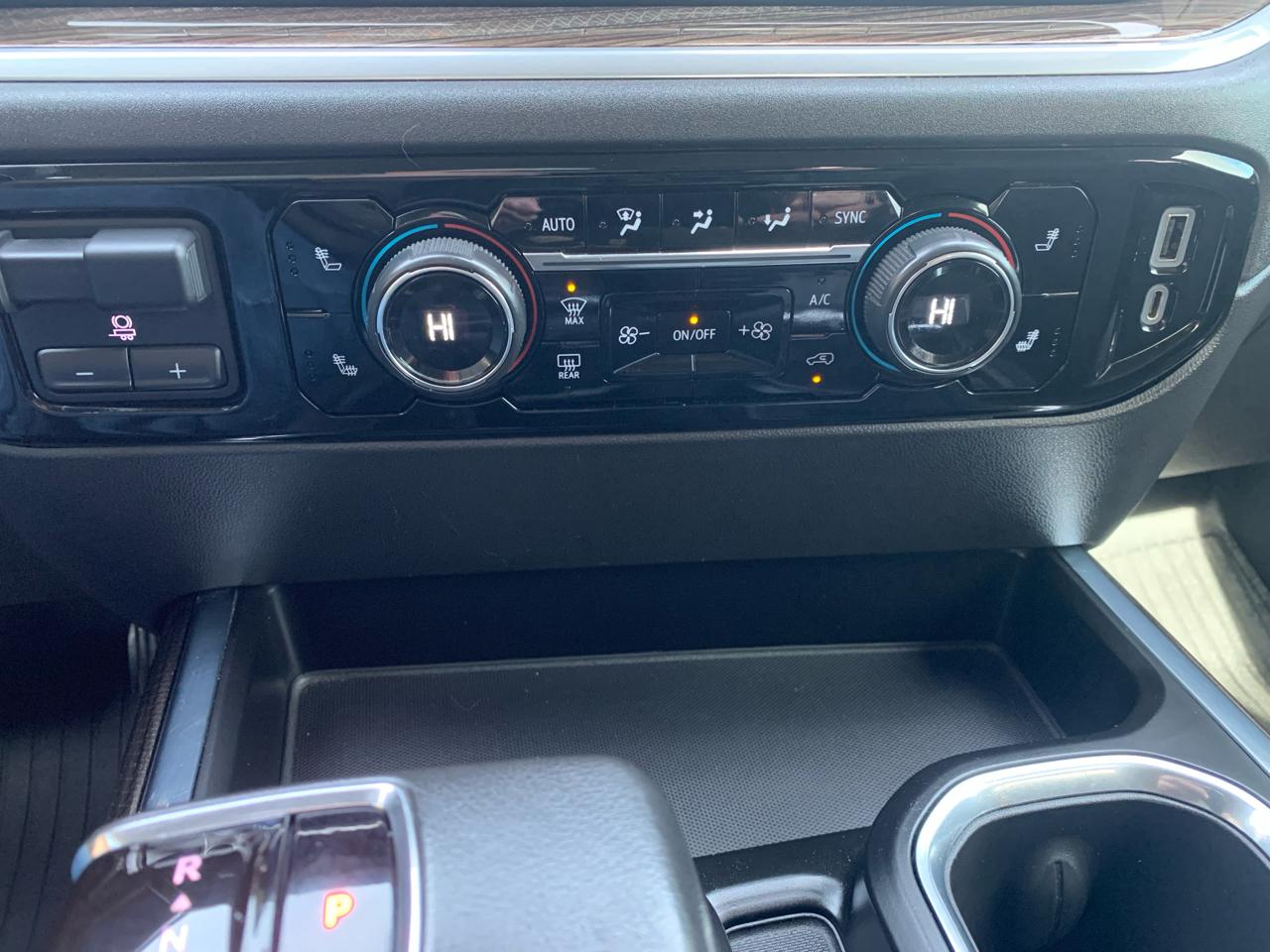 Chevrolet Silverado 1500 4WD Crew Cab 147" RST 2022