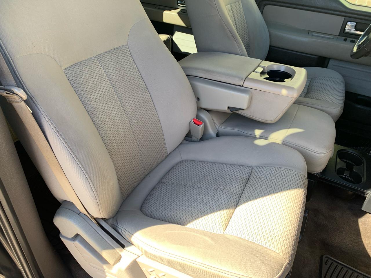 Ford F-150 2WD SuperCrew 139" XLT 2010