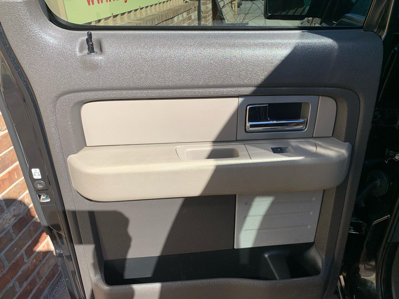 Ford F-150 2WD SuperCrew 139" XLT 2010