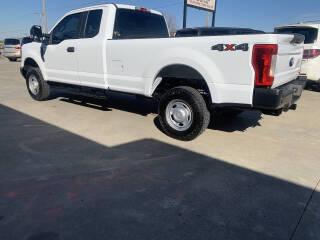 Ford Super Duty F-250 4WD SuperCab 158" XL 2019