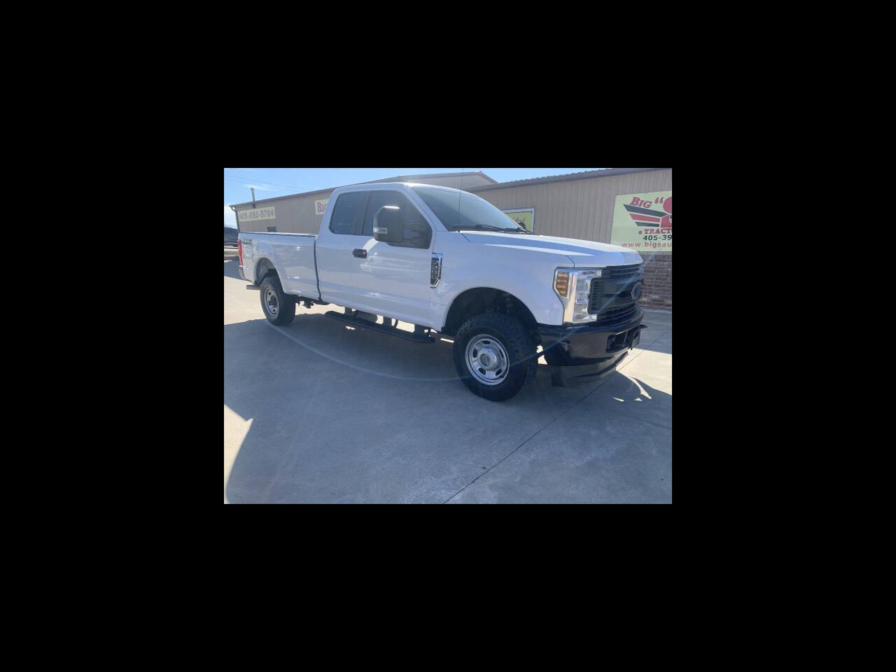 Ford Super Duty F-250 4WD SuperCab 158" XL 2019