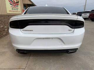 Dodge Charger 4dr Sdn R/T RWD 2016