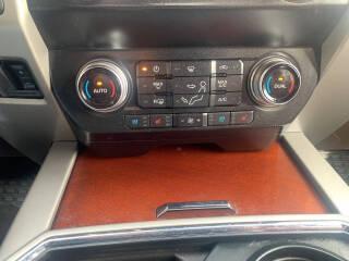 Ford Super Duty F-250 SRW King Ranch 4WD Crew Cab 8' Box 2019