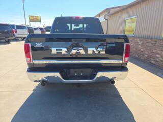 RAM 1500 4WD Crew Cab 140.5" Longhorn Limited 2016