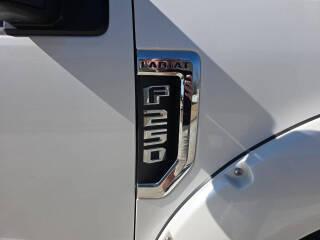 Ford Super Duty F-250 SRW King Ranch 4WD Crew Cab 8' Box 2019