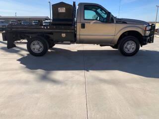 Ford Super Duty F-250 SRW 4WD Reg Cab 137" XLT 2012
