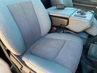 Ford Super Duty F-250 SRW 4WD Reg Cab 137" XLT 2012