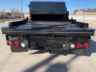 Ford Super Duty F-250 SRW 4WD Reg Cab 137" XLT 2012