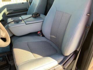 Ford Super Duty F-250 SRW 4WD Reg Cab 137" XLT 2012