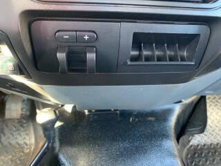 Ford Super Duty F-250 SRW 4WD Reg Cab 137" XLT 2012