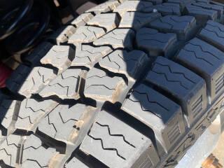 Ford Super Duty F-350 DRW 4WD Crew Cab 172" King Ranch 2012