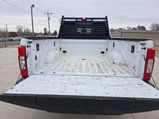 Ford Super Duty F-250 SRW King Ranch 4WD Crew Cab 8' Box 2022