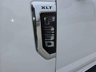 Ford Super Duty F-250 SRW King Ranch 4WD Crew Cab 8' Box 2022