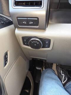 Ford Super Duty F-250 SRW King Ranch 4WD Crew Cab 8' Box 2022