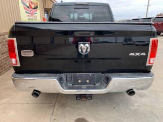 RAM 1500 4WD Crew Cab 140.5" Laramie Longhorn 2015