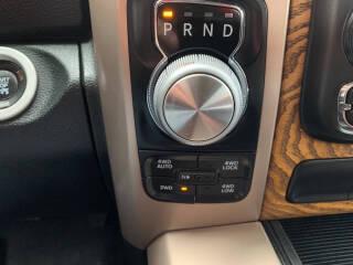 RAM 1500 4WD Crew Cab 140.5" Laramie Longhorn 2015