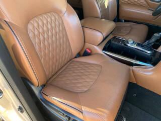 Infiniti QX80 LUXE AWD 2019