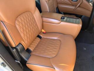 Infiniti QX80 LUXE AWD 2019
