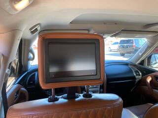 Infiniti QX80 LUXE AWD 2019