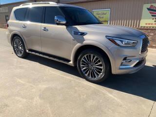 Infiniti QX80 LUXE AWD 2019