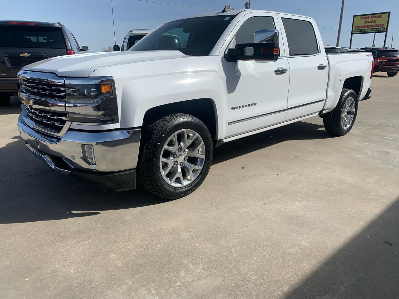 Chevrolet Silverado 1500 4WD Crew Cab 143.5" LTZ w/1LZ 2018