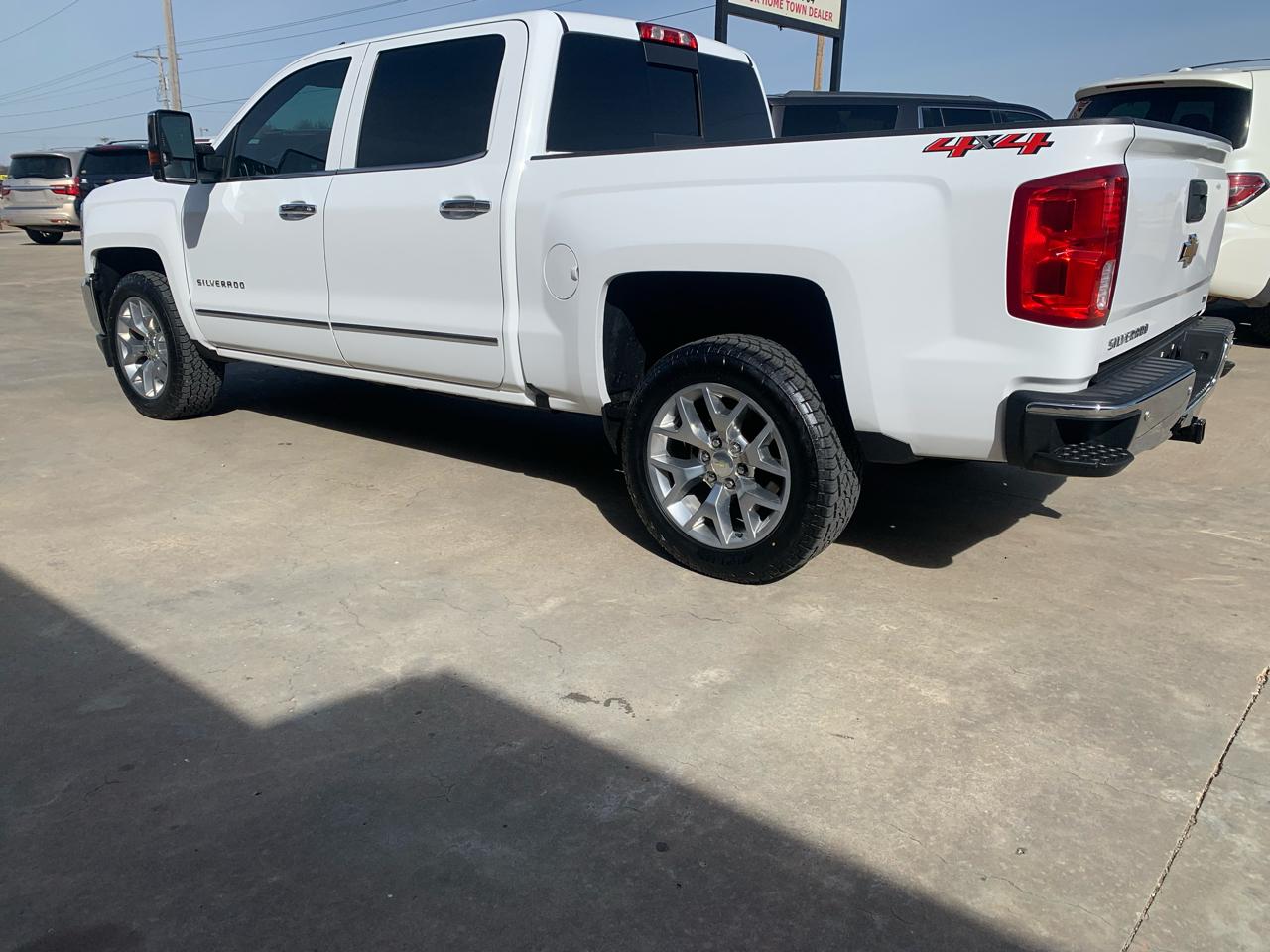 Chevrolet Silverado 1500 4WD Crew Cab 143.5" LTZ w/1LZ 2018