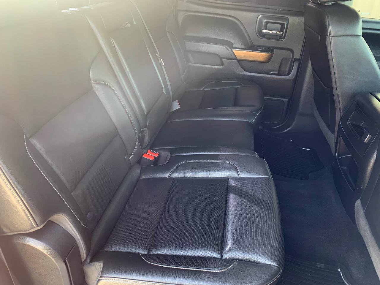 Chevrolet Silverado 1500 4WD Crew Cab 143.5" LTZ w/1LZ 2018