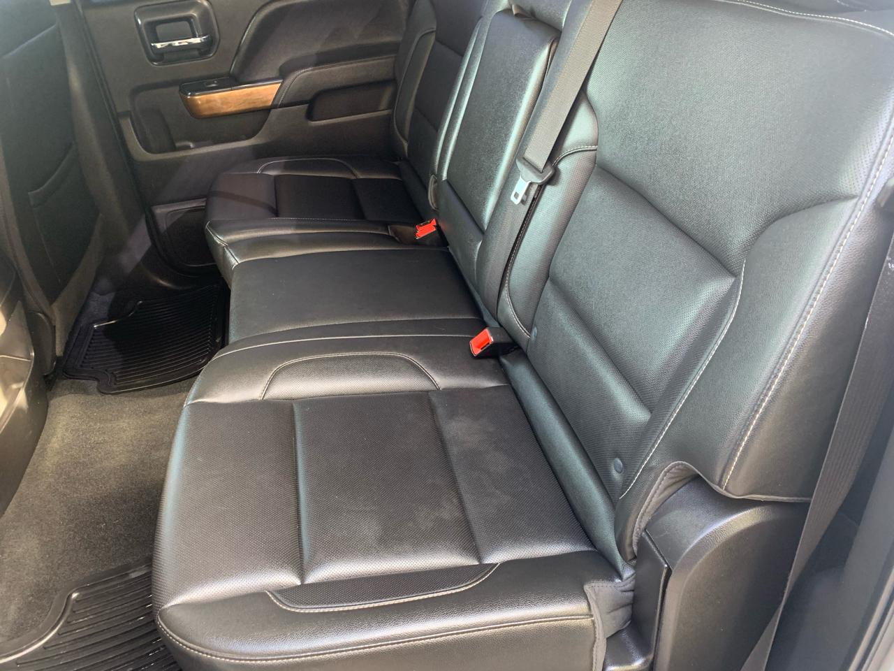 Chevrolet Silverado 1500 4WD Crew Cab 143.5" LTZ w/1LZ 2018