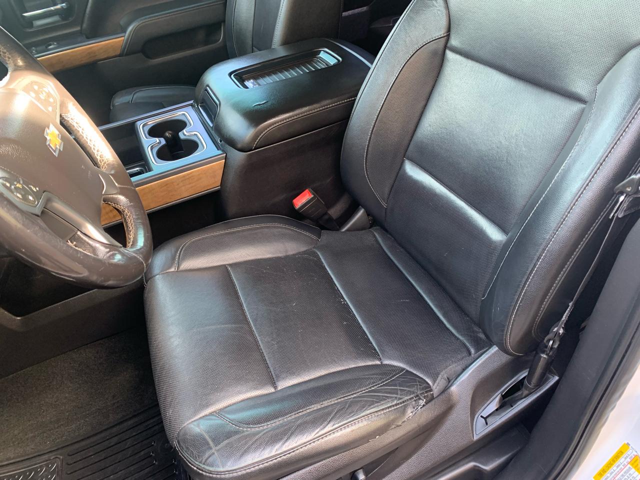 Chevrolet Silverado 1500 4WD Crew Cab 143.5" LTZ w/1LZ 2018