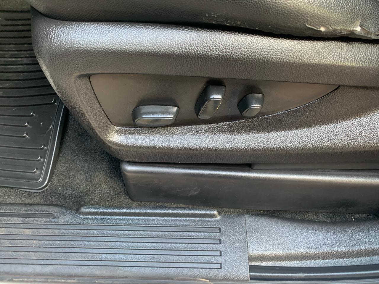 Chevrolet Silverado 1500 4WD Crew Cab 143.5" LTZ w/1LZ 2018