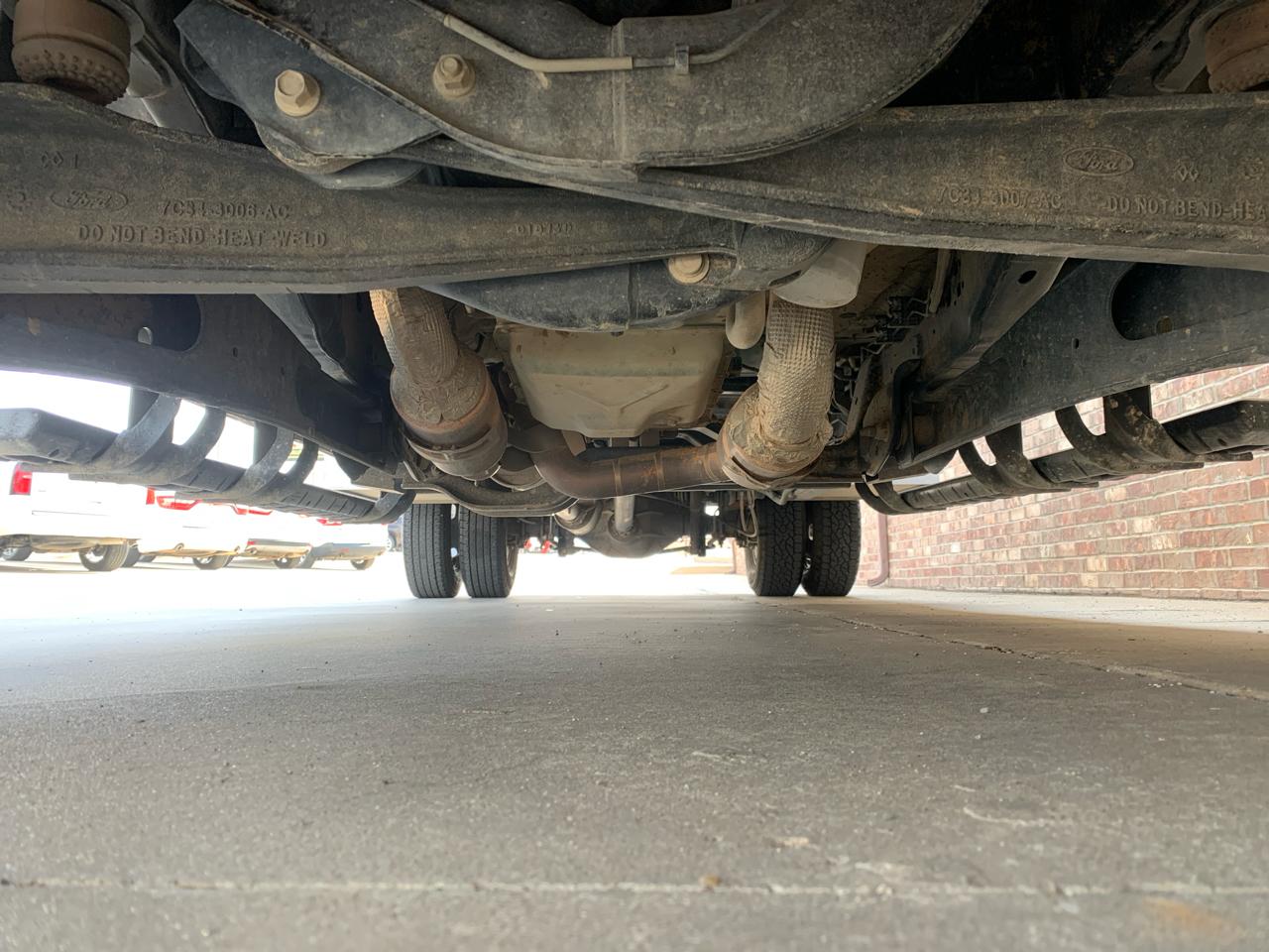 Ford Super Duty F-350 DRW 2WD Crew Cab 172" XL 2017