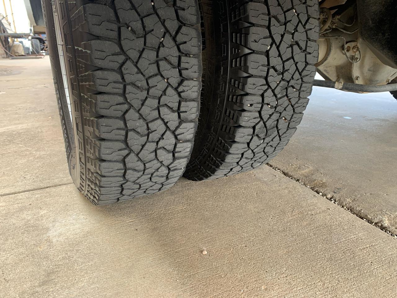 Ford Super Duty F-350 DRW 2WD Crew Cab 172" XL 2017