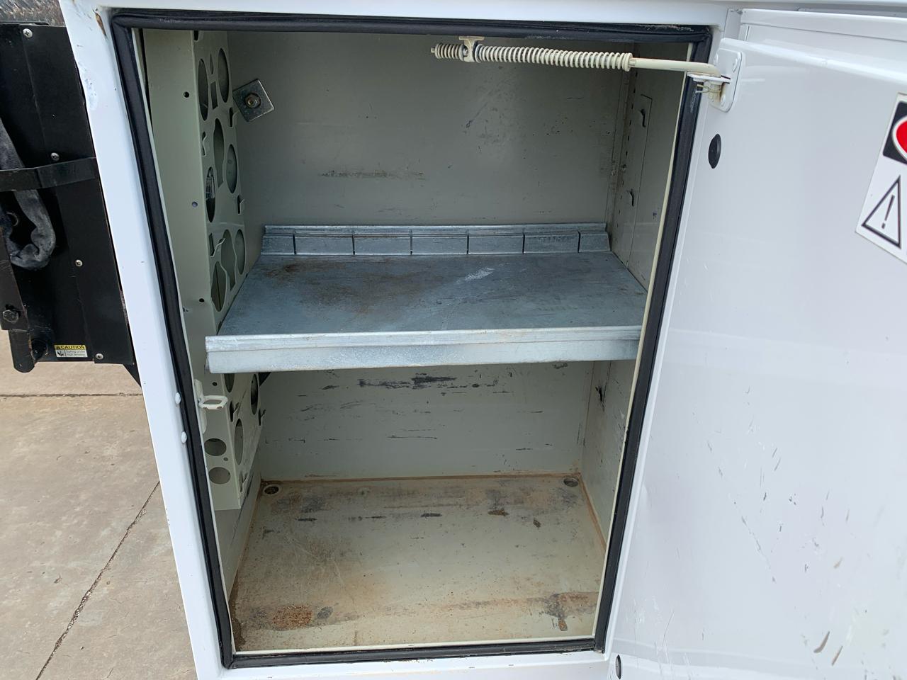 Ford Super Duty F-350 DRW 2WD Crew Cab 172" XL 2017