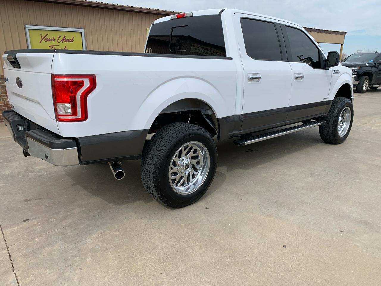Ford F-150 2WD SuperCrew 139" XLT 2015